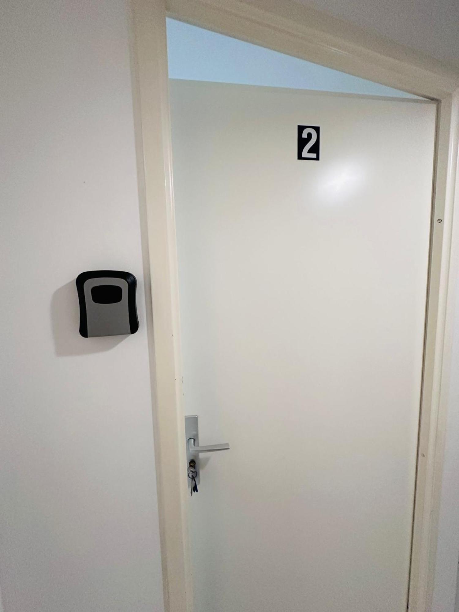 Sri-Indo Bobigny Paris Apartment Екстериор снимка