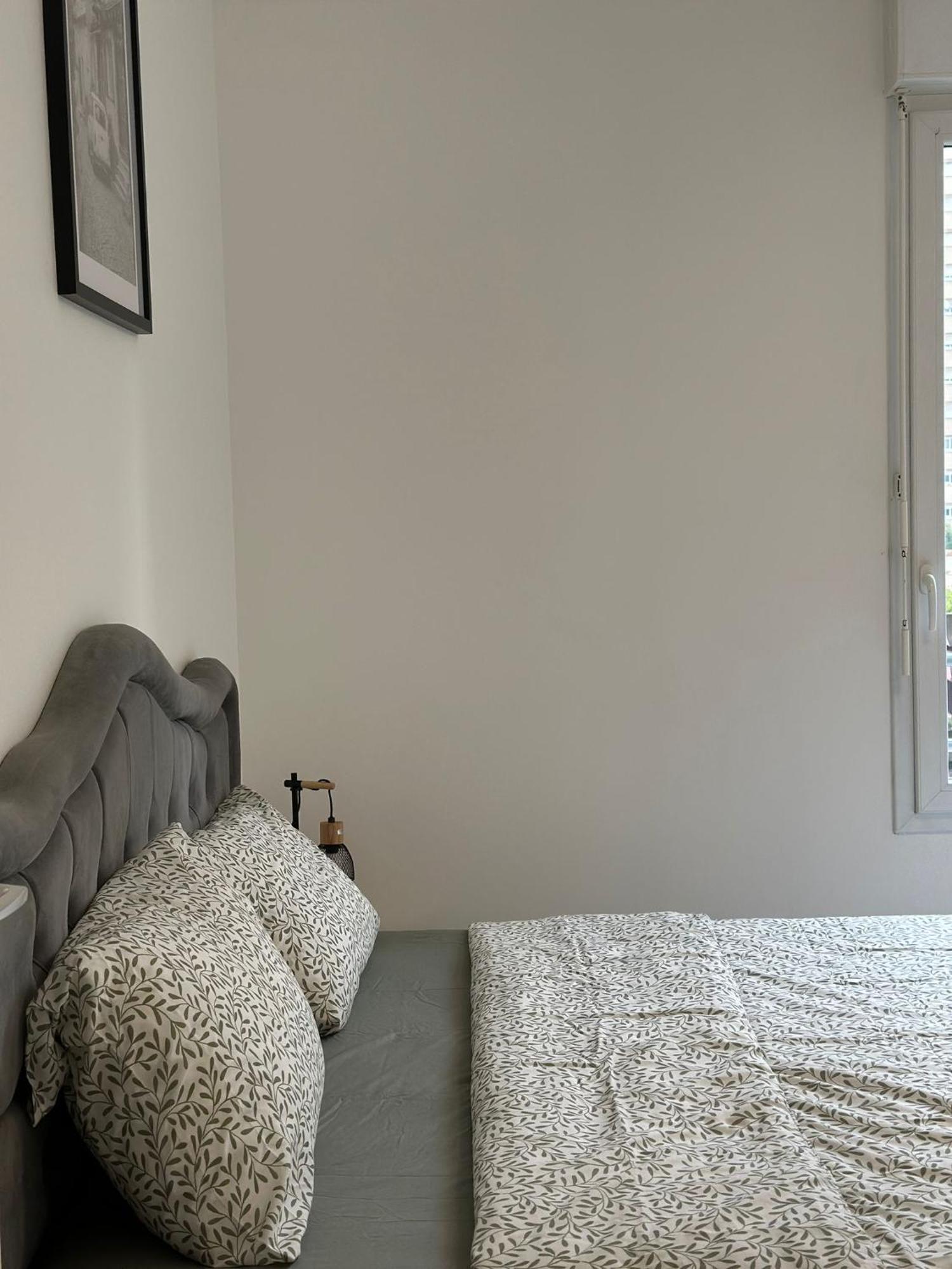 Sri-Indo Bobigny Paris Apartment Екстериор снимка